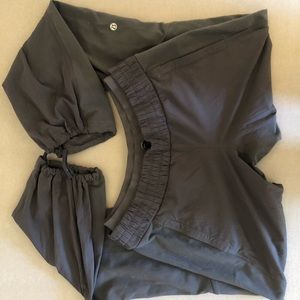 Lululemon woman’s jogger/parachute pants